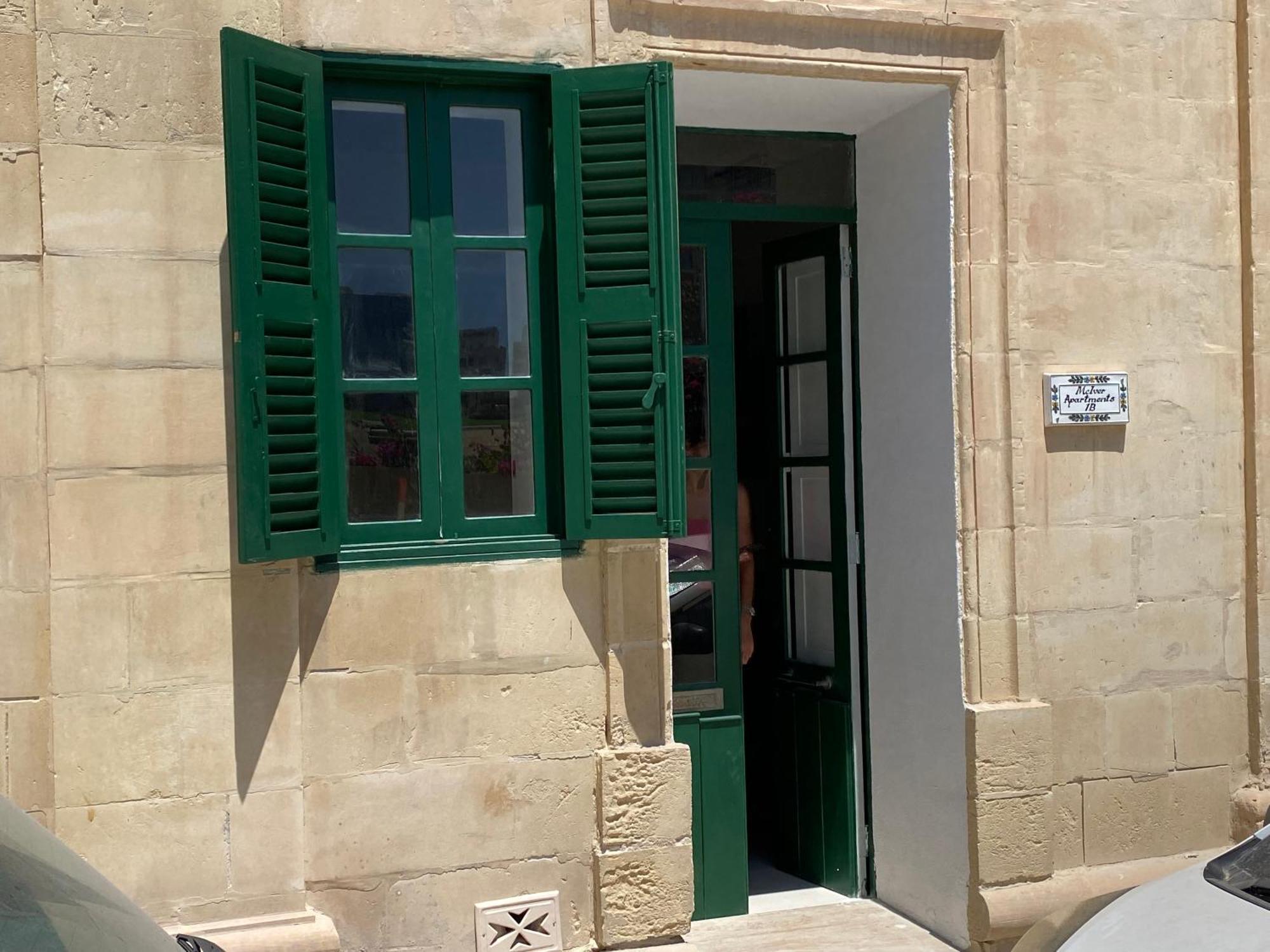 Stylish Typical Maltese Getaway Close To The Sea Sliema Eksteriør billede